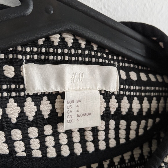 NWOT H&M jacket - Picture 3 of 5